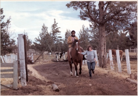 emeagwali_horse-riding-bend-oregon_december-1975